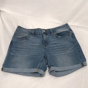 Lauren Conrad Jean Shorts Size 8